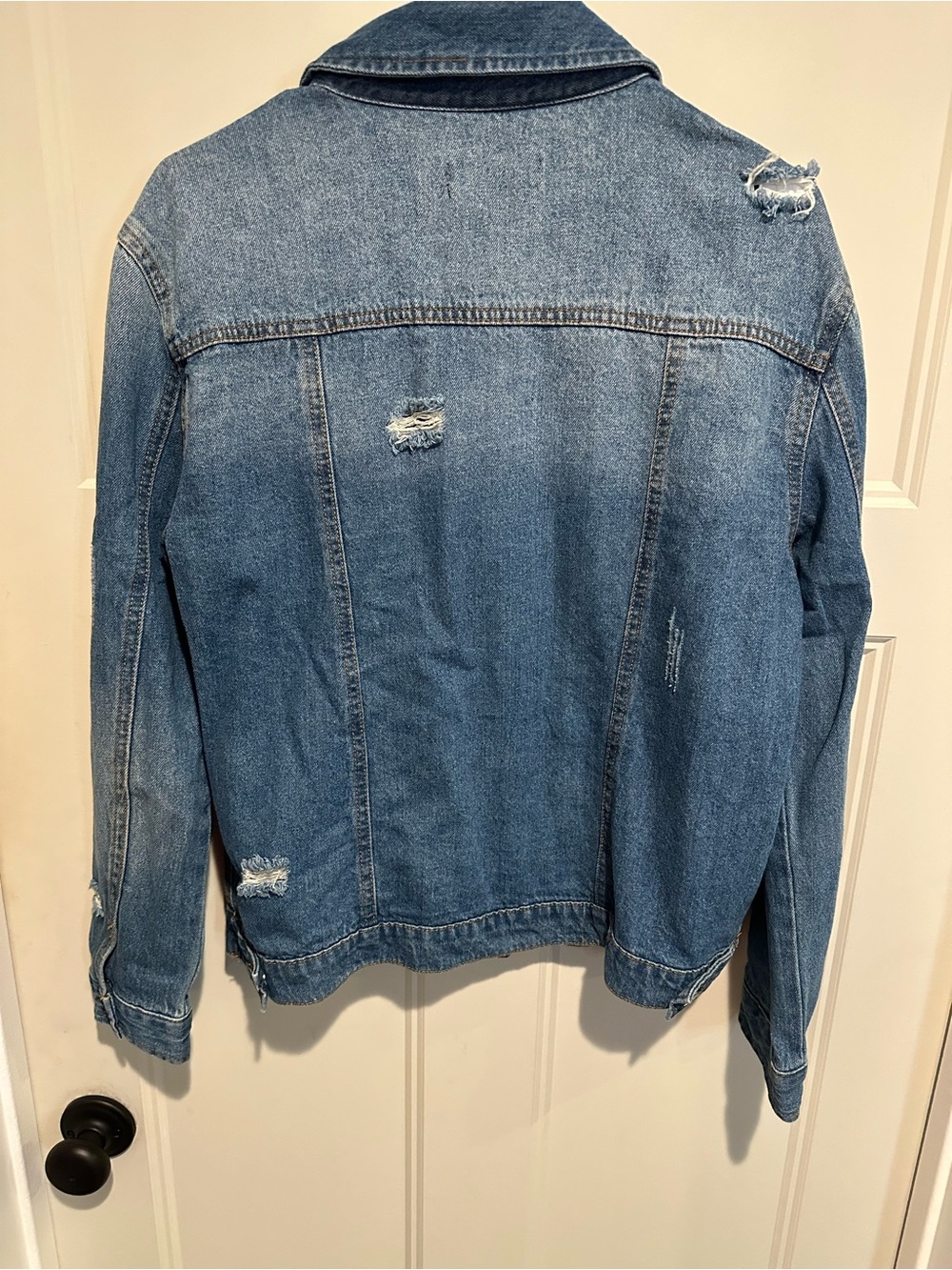 Black Label Distressed Light Blue Denim Jacket - S - Picture 2 of 5